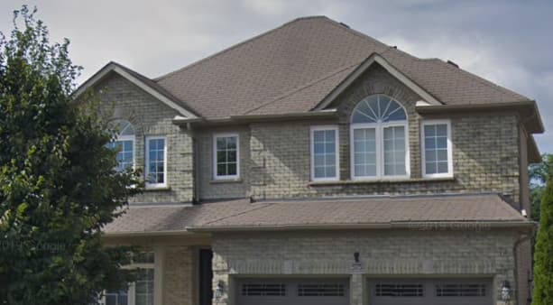 This project shows a beautiful job on a home's eavestrough in Pickering. 