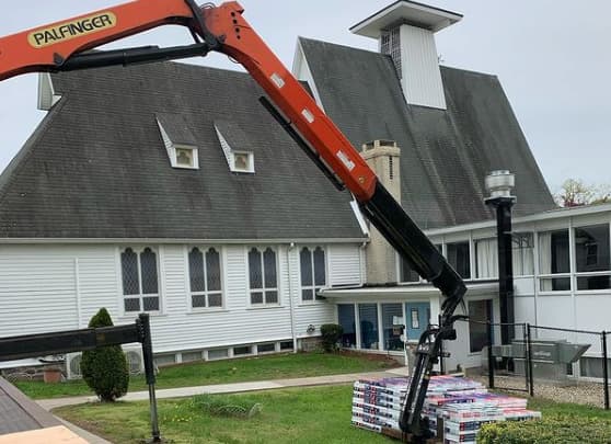 Steep pitched roofs last longer in Ontario climate