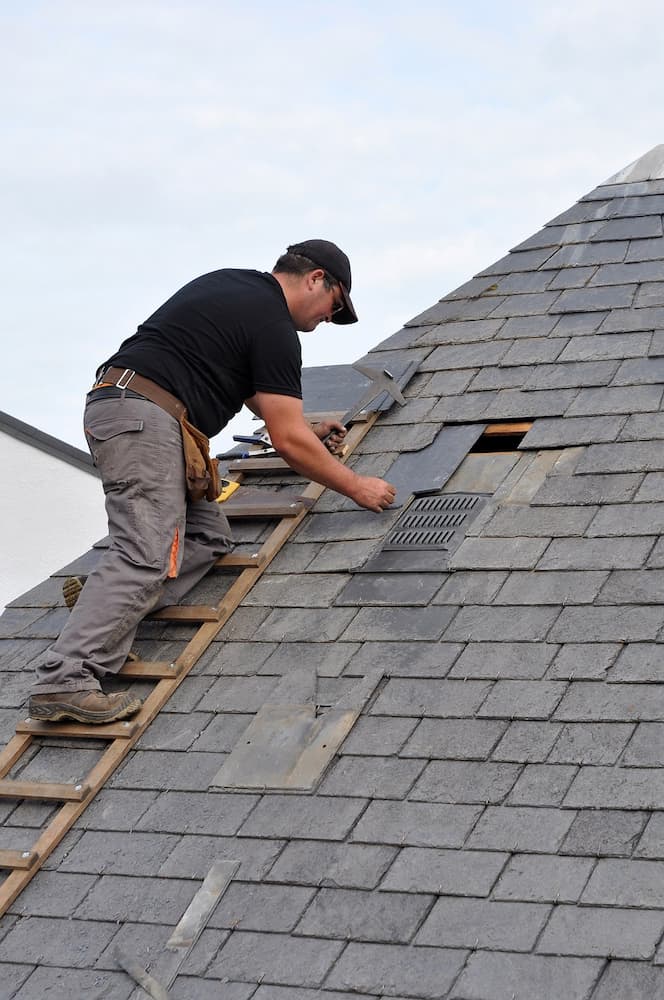 roofer job description depends on the type of roof and the type of material